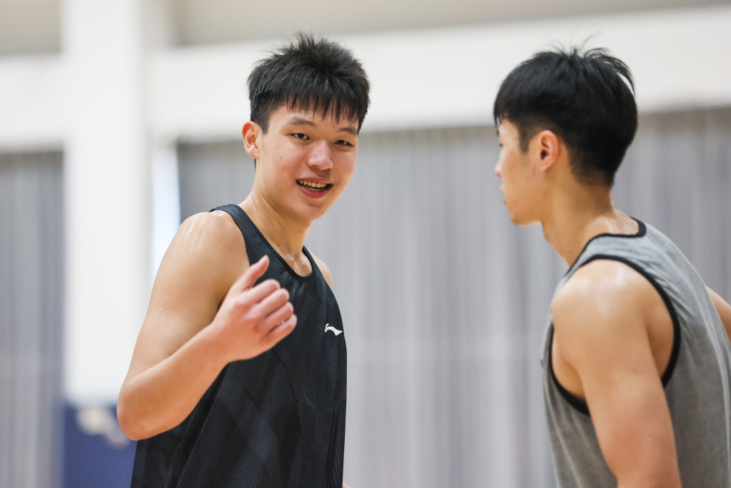 今晨体能课后;明尼苏达森林狼远射贴柱备战社区盾;赛场秩序良好;赛季目标并未改变 今晨体能课后;明尼苏达森林狼远射贴柱备战社区盾;赛场秩序良好;赛季目标并未改变