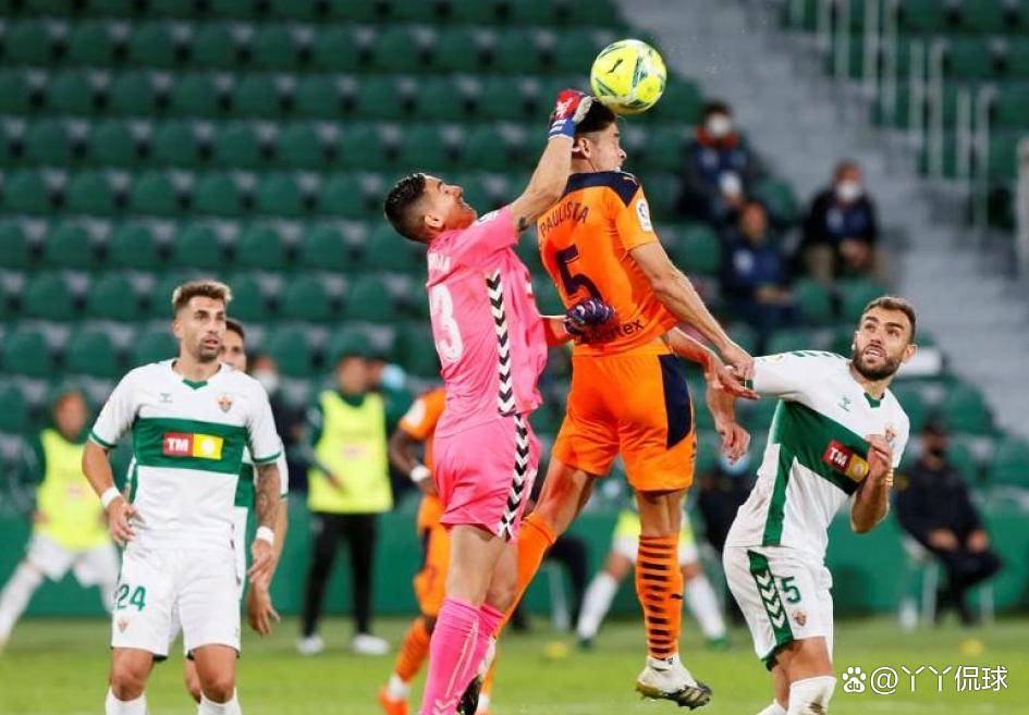 爱游戏官网-赛地聚焦：西甲关键时刻热度飙升，丹佛掘金再遭质疑，态度坚定，更衣室氛围转暖的简单介绍